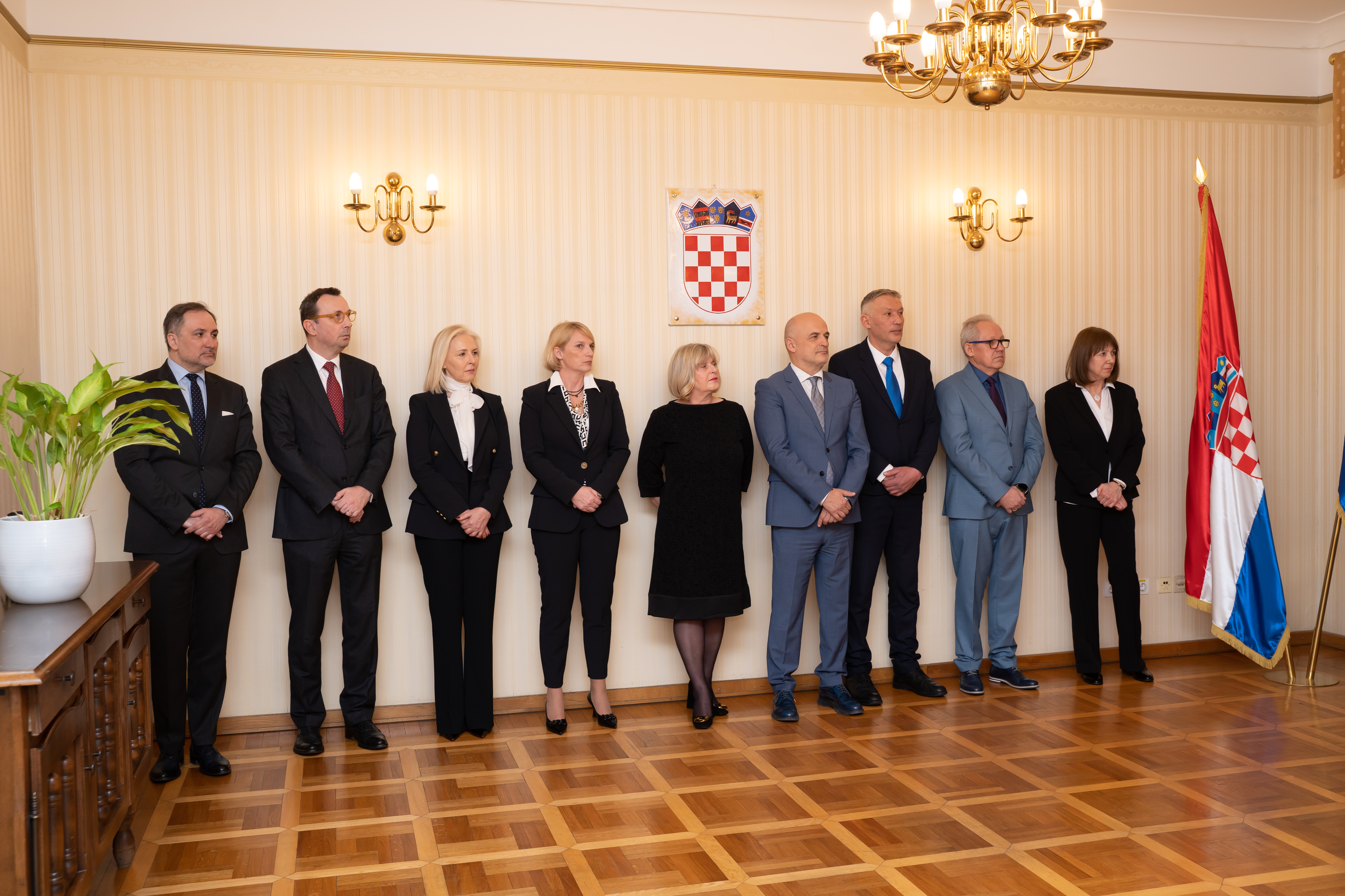 Na proteklim izborima za članove Državnog sudbenog vijeća izabrano je sedam novih članova iz reda sudaca i dva profesora pravnih fakulteta